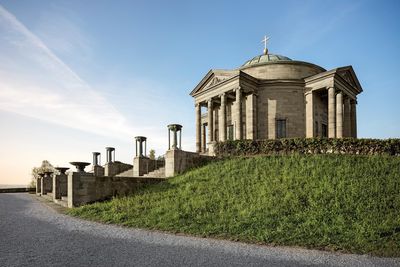 Grabkapelle auf dem Württemberg, Außenaufnahme