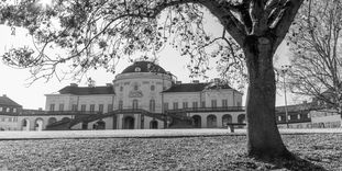 Schloss Solitude, Außenansicht.