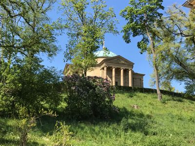 Grabkapelle auf dem Württemberg, Außenaufnahme