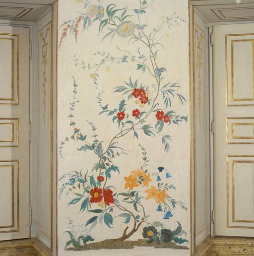 Schloss Solitude, Wandmalerei mit Blumenmuster