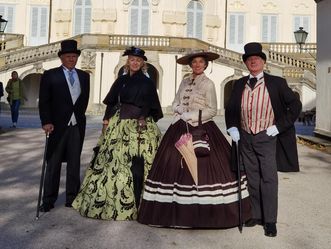 Schloss Solitude, Sonstiges, Galou und Tajett